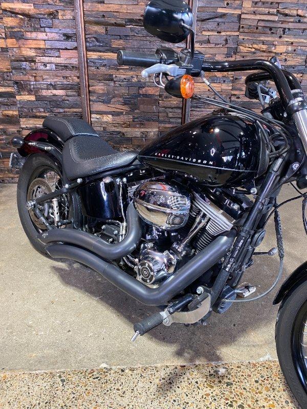 2011 HARLEY-DAVIDSON FXS BLACKLINE CRUISER