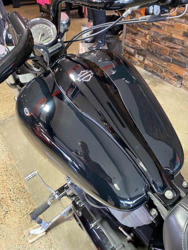 2011 HARLEY-DAVIDSON FXS BLACKLINE CRUISER
