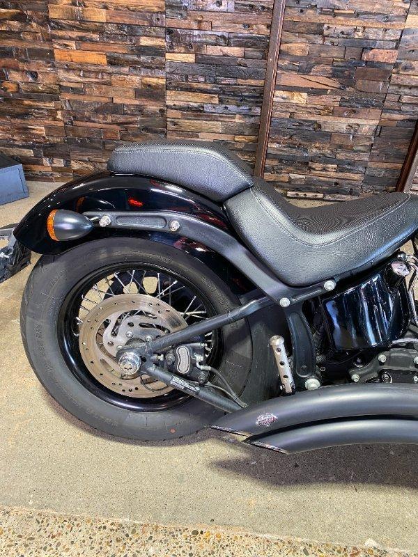 2011 HARLEY-DAVIDSON FXS BLACKLINE CRUISER