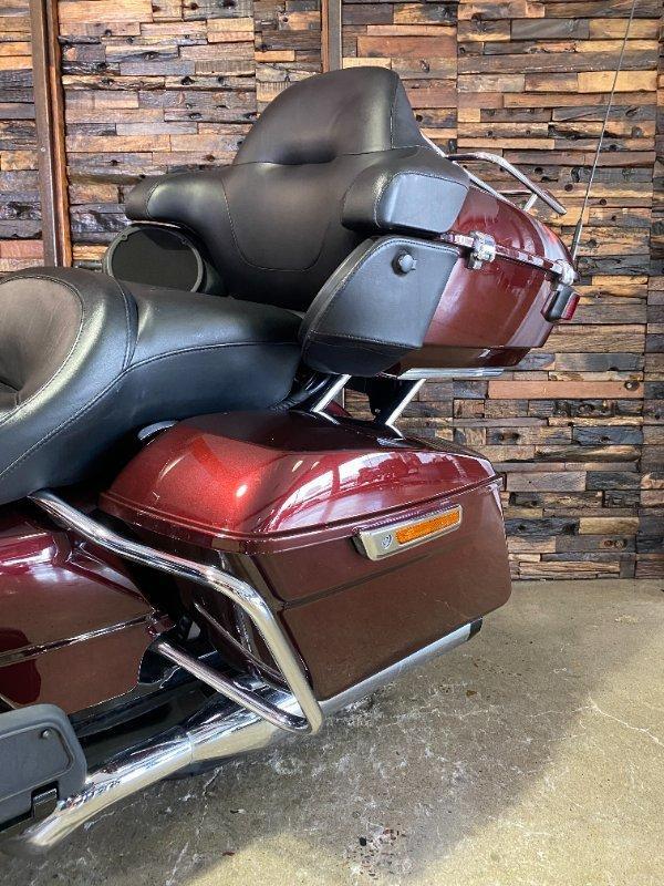 2018 HARLEY-DAVIDSON FLHTK ULTRA LIMITED CRUISER
