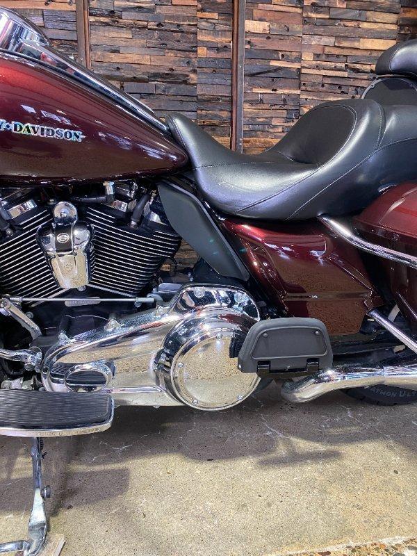 2018 HARLEY-DAVIDSON FLHTK ULTRA LIMITED CRUISER