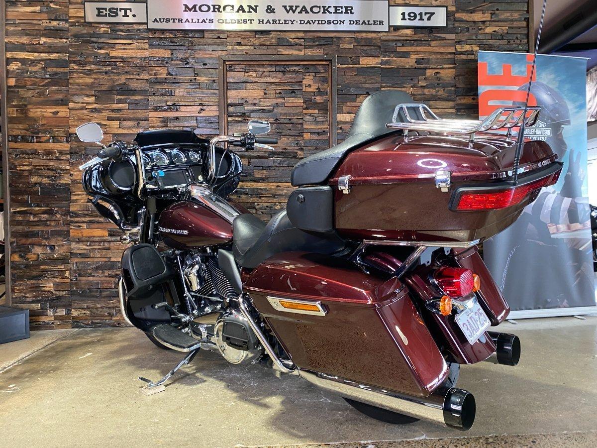 2018 HARLEY-DAVIDSON FLHTK ULTRA LIMITED CRUISER