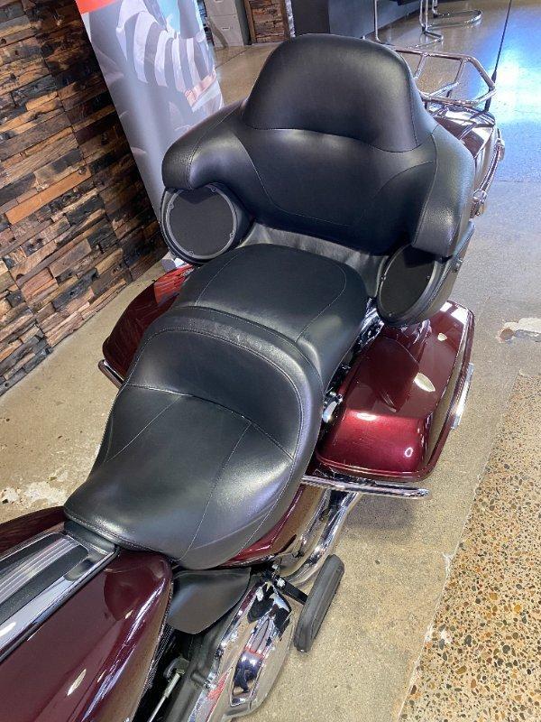 2018 HARLEY-DAVIDSON FLHTK ULTRA LIMITED CRUISER
