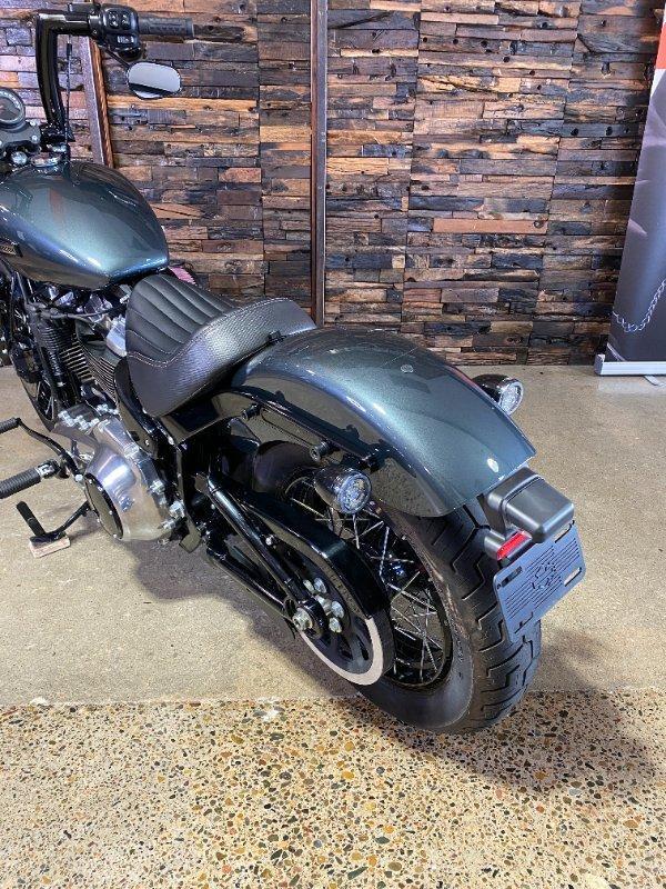 2025 HARLEY-DAVIDSON FXBB STREET BOB (117) CRUISER