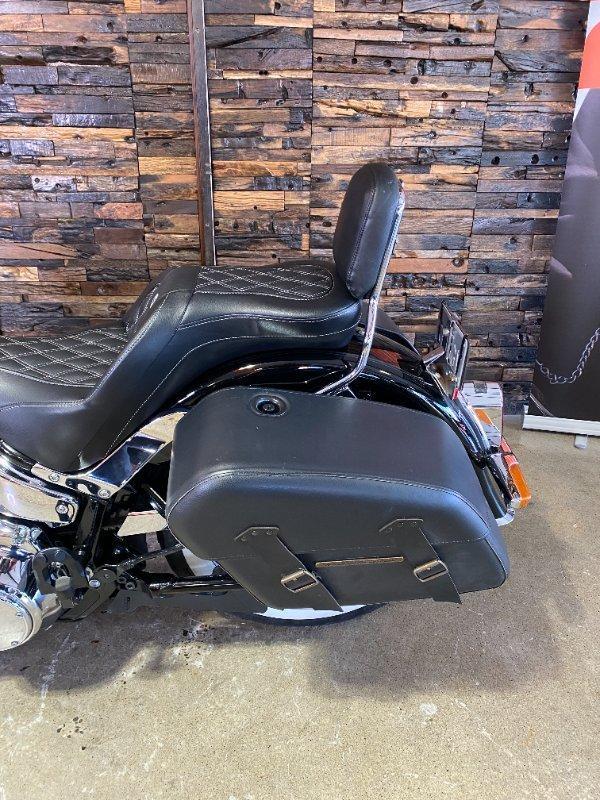 2019 HARLEY-DAVIDSON FLDE DELUXE (107) CRUISER