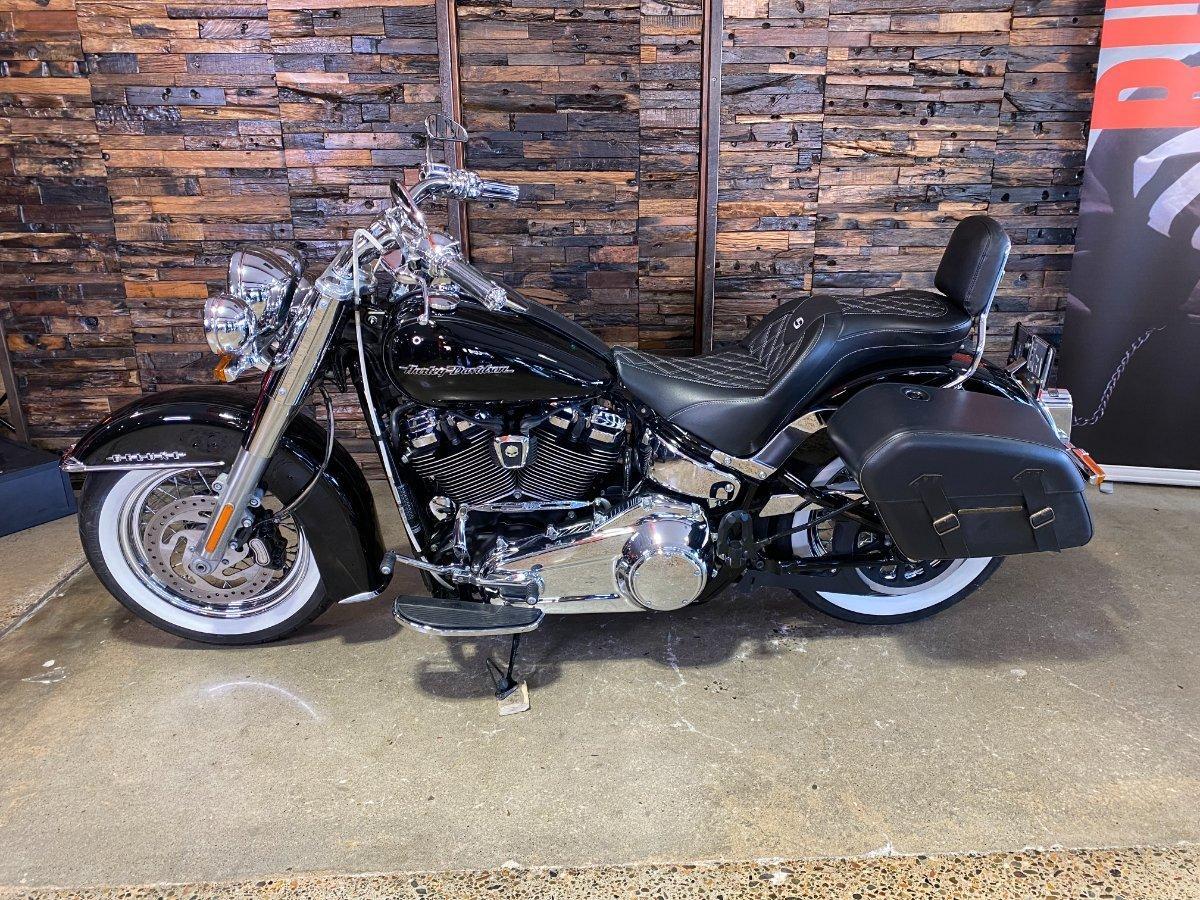 2019 HARLEY-DAVIDSON FLDE DELUXE (107) CRUISER