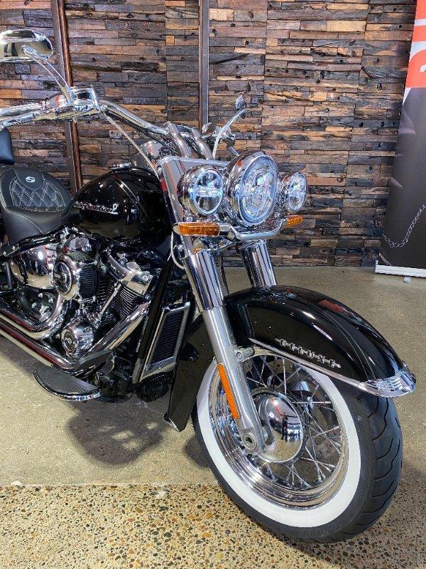 2019 HARLEY-DAVIDSON FLDE DELUXE (107) CRUISER