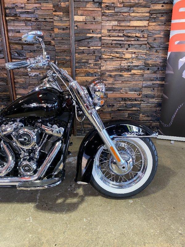 2019 HARLEY-DAVIDSON FLDE DELUXE (107) CRUISER