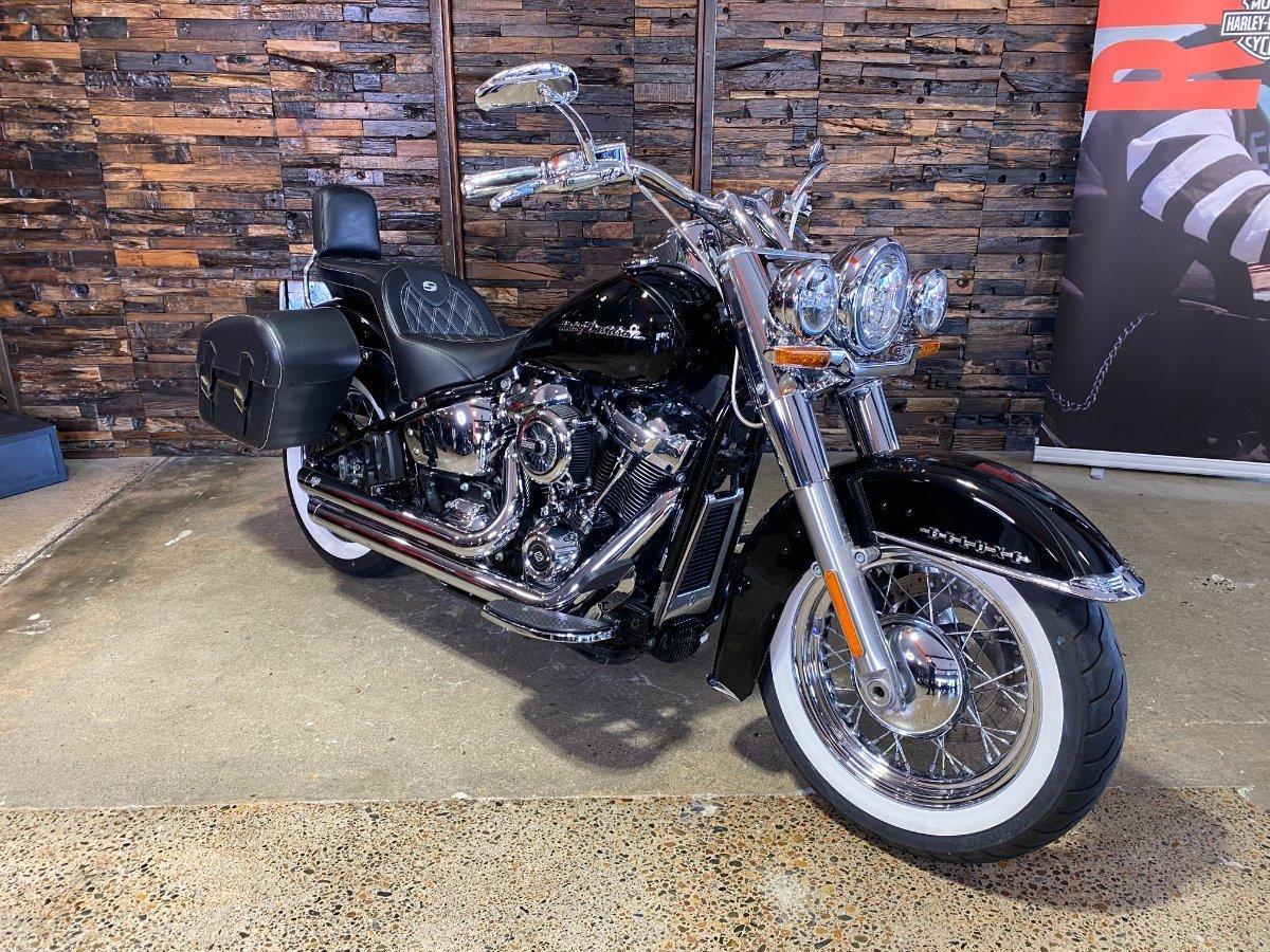 2019 HARLEY-DAVIDSON FLDE DELUXE (107) CRUISER
