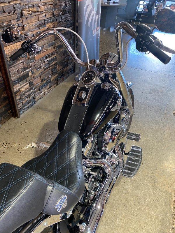2017 HARLEY-DAVIDSON FLSTF FAT BOY CRUISER