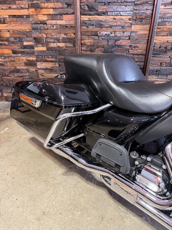 2018 HARLEY-DAVIDSON FLHTK ULTRA LIMITED CRUISER