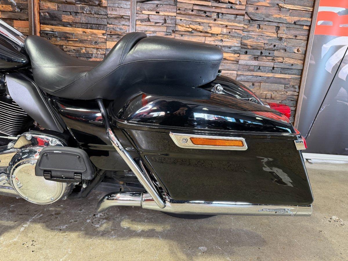 2018 HARLEY-DAVIDSON FLHTK ULTRA LIMITED CRUISER