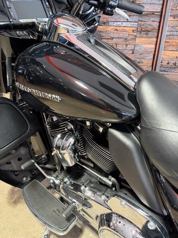 2018 HARLEY-DAVIDSON FLHTK ULTRA LIMITED CRUISER