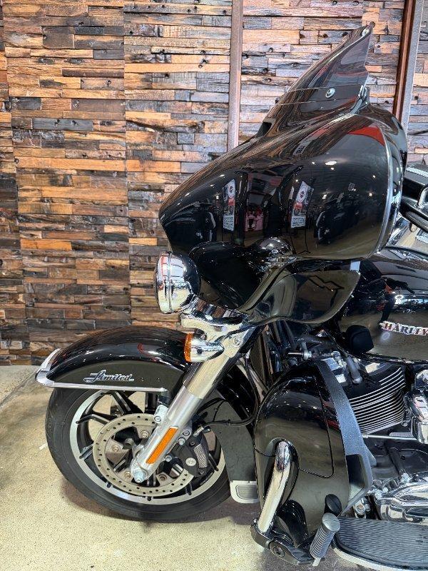 2018 HARLEY-DAVIDSON FLHTK ULTRA LIMITED CRUISER