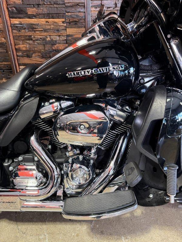 2018 HARLEY-DAVIDSON FLHTK ULTRA LIMITED CRUISER