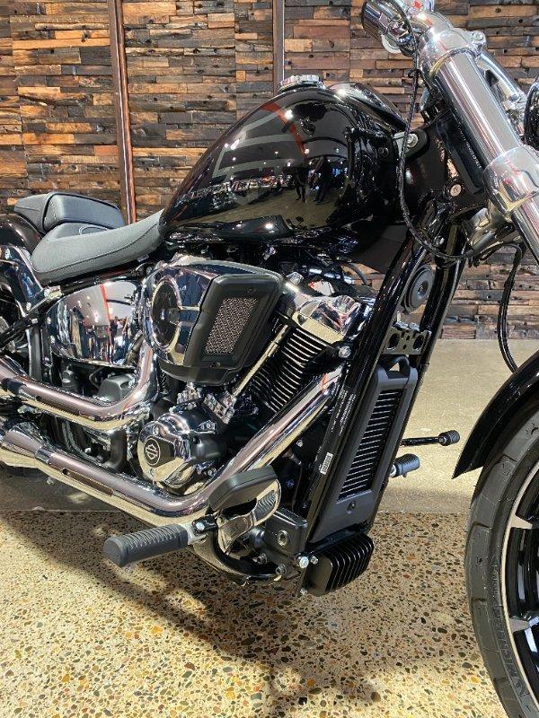 2026 HARLEY-DAVIDSON FXBR BREAKOUT (117) CRUISER