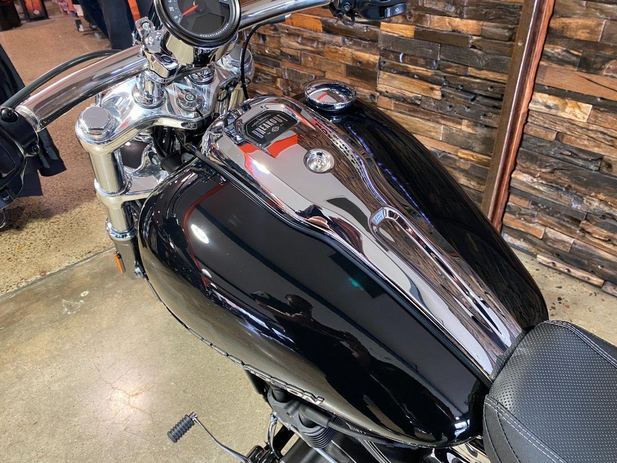 2026 HARLEY-DAVIDSON FXBR BREAKOUT (117) CRUISER