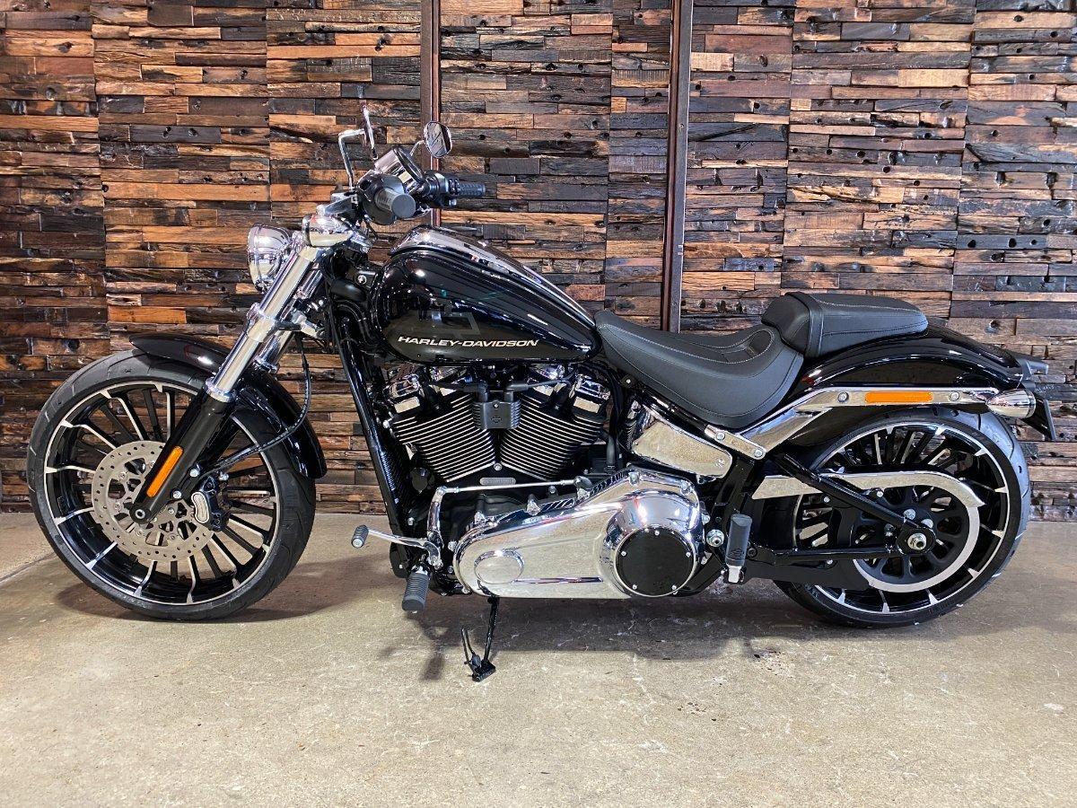2026 HARLEY-DAVIDSON FXBR BREAKOUT (117) CRUISER