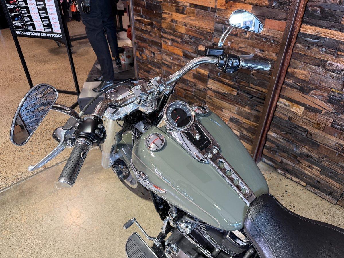 2021 HARLEY-DAVIDSON FLFBS FAT BOY (114) CRUISER