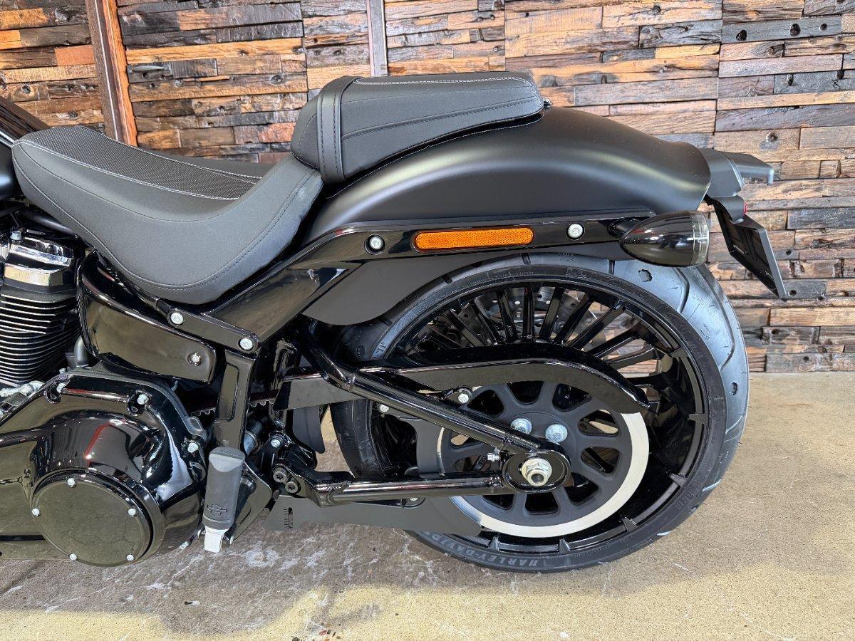 2026 HARLEY-DAVIDSON FXBR BREAKOUT (117) CRUISER