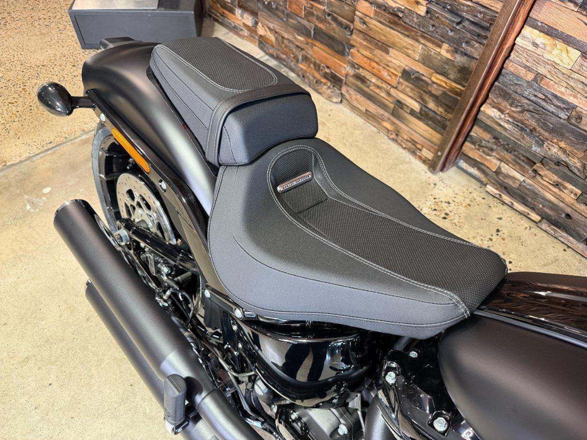 2026 HARLEY-DAVIDSON FXBR BREAKOUT (117) CRUISER