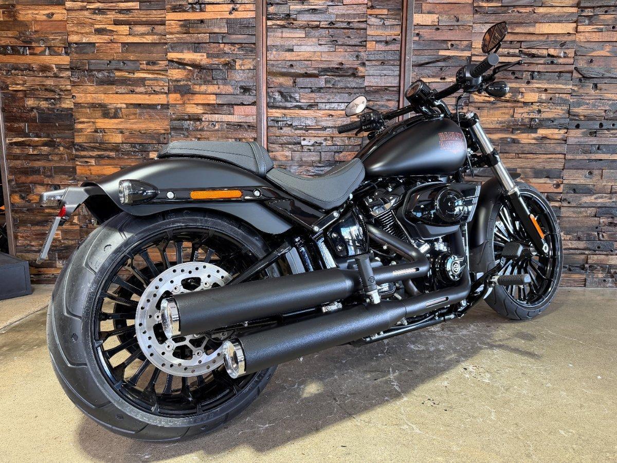 2026 HARLEY-DAVIDSON FXBR BREAKOUT (117) CRUISER