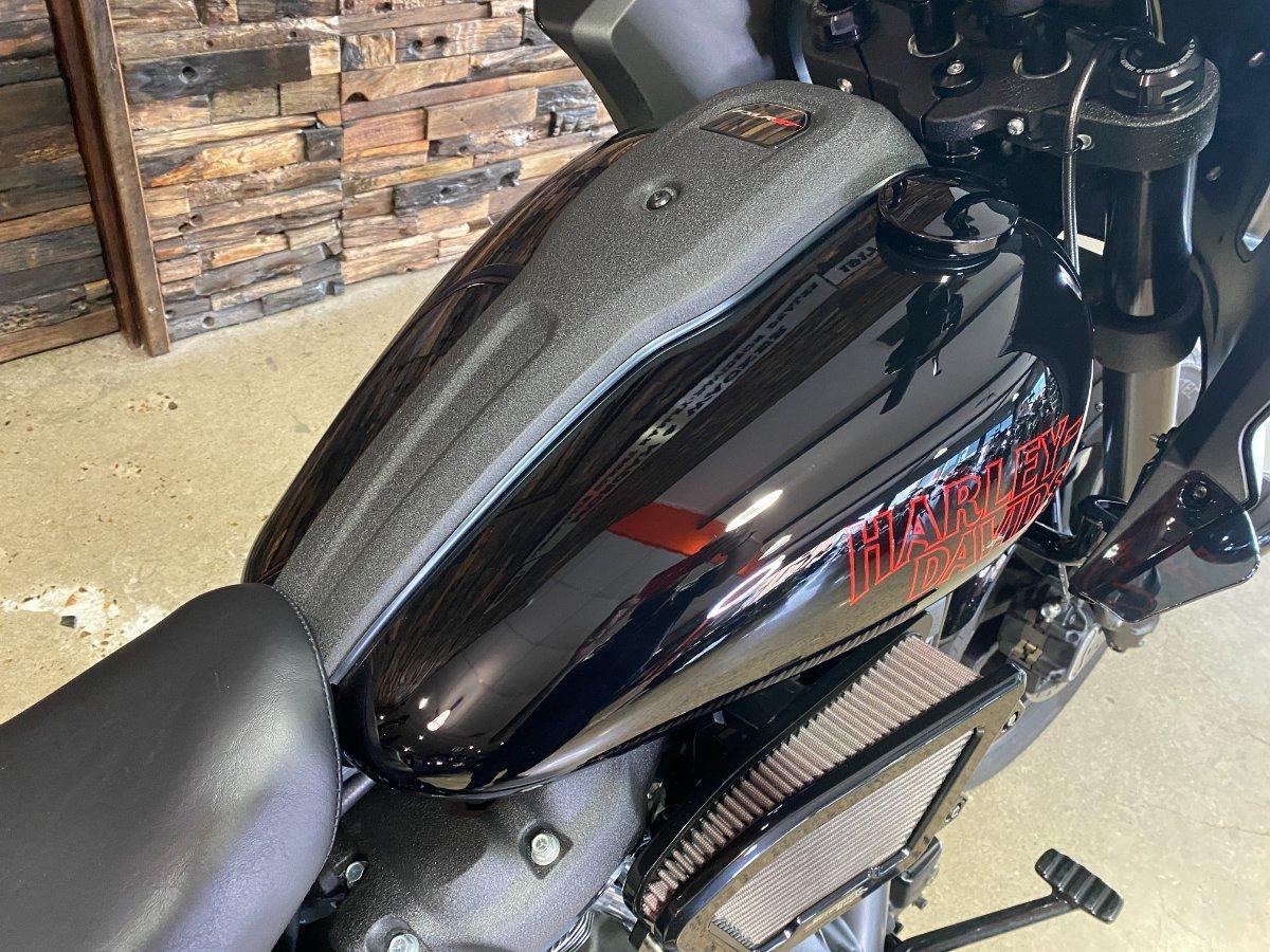 2026 HARLEY-DAVIDSON FXLRST LOW RIDER ST (117) CRUISER