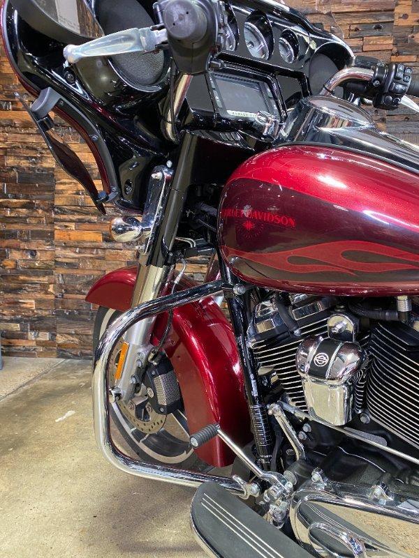 2017 HARLEY-DAVIDSON FLHXS STREET GLIDE SPECIAL CRUISER