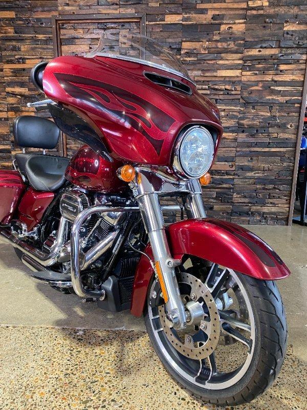 2017 HARLEY-DAVIDSON FLHXS STREET GLIDE SPECIAL CRUISER