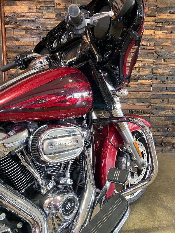 2017 HARLEY-DAVIDSON FLHXS STREET GLIDE SPECIAL CRUISER