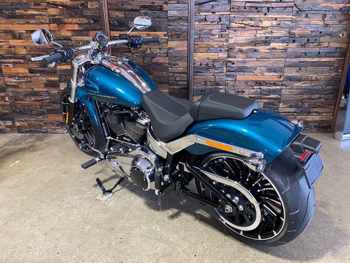 2026 HARLEY-DAVIDSON FXBR BREAKOUT (117) CRUISER