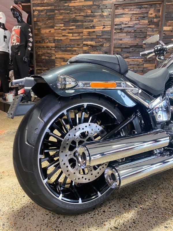 2026 HARLEY-DAVIDSON FXBR BREAKOUT (117) CRUISER
