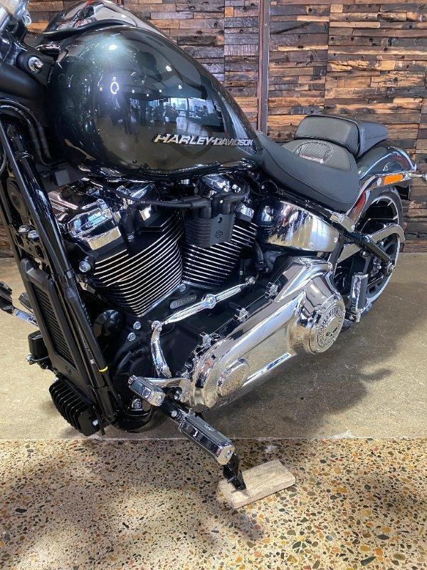2026 HARLEY-DAVIDSON FXBR BREAKOUT (117) CRUISER