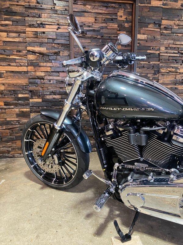 2026 HARLEY-DAVIDSON FXBR BREAKOUT (117) CRUISER