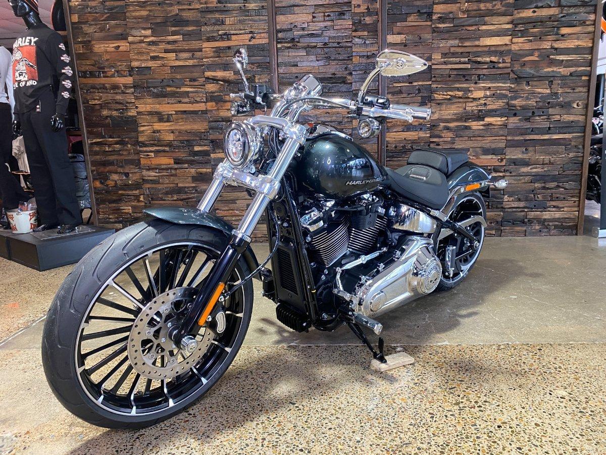 2026 HARLEY-DAVIDSON FXBR BREAKOUT (117) CRUISER