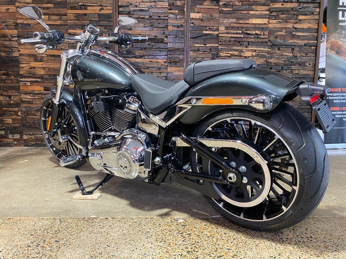 2026 HARLEY-DAVIDSON FXBR BREAKOUT (117) CRUISER