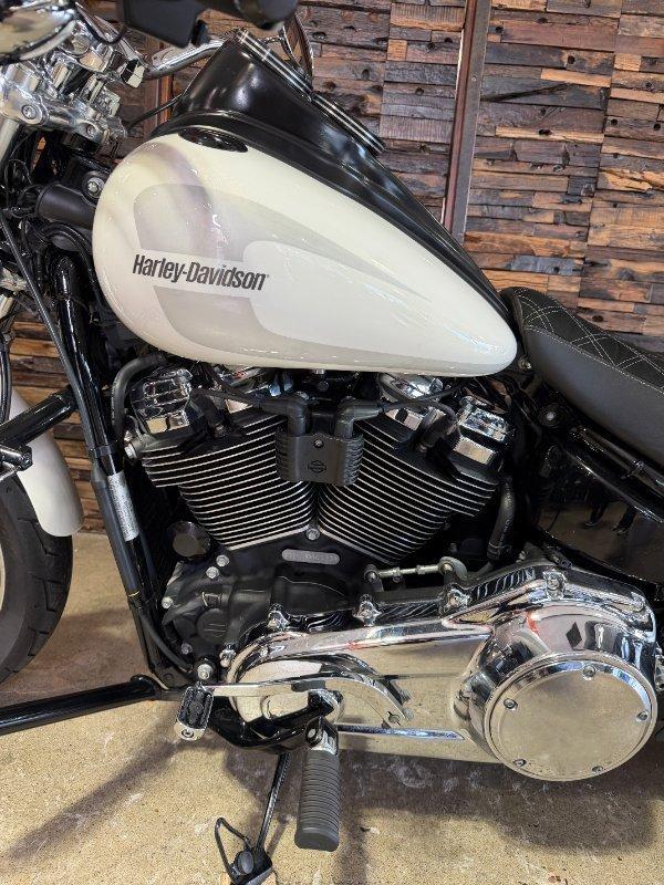 2018 HARLEY-DAVIDSON FXLR LOW RIDER (107) CRUISER
