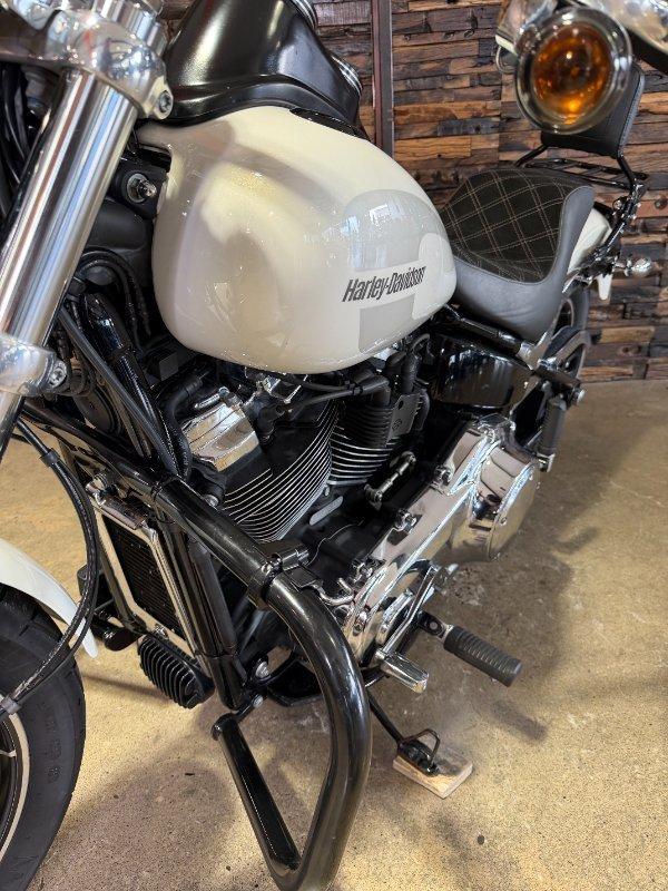 2018 HARLEY-DAVIDSON FXLR LOW RIDER (107) CRUISER