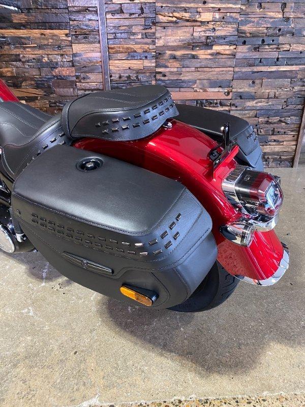 2026 HARLEY-DAVIDSON FLHC HERITAGE CLASSIC (117) CRUISER