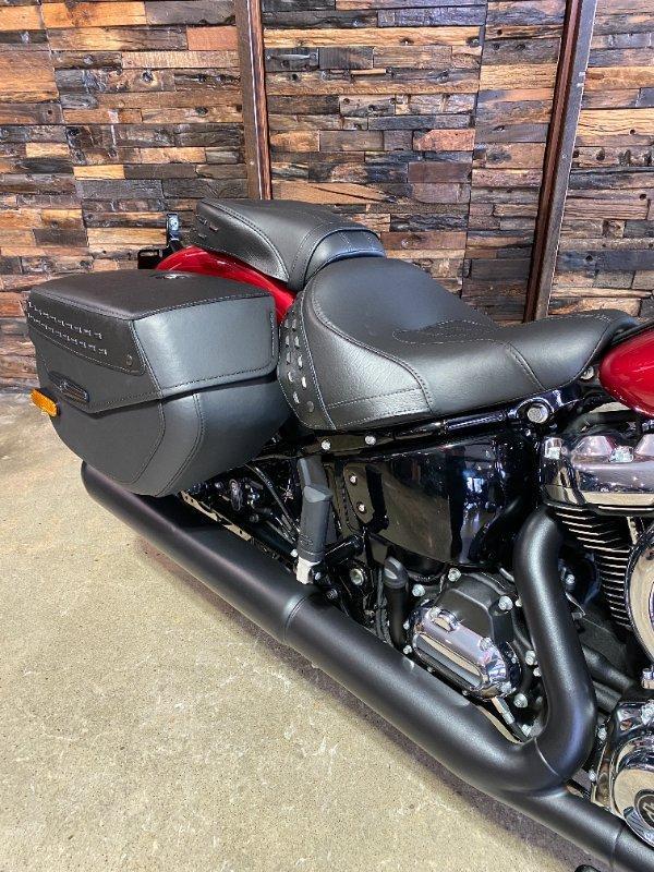 2026 HARLEY-DAVIDSON FLHC HERITAGE CLASSIC (117) CRUISER
