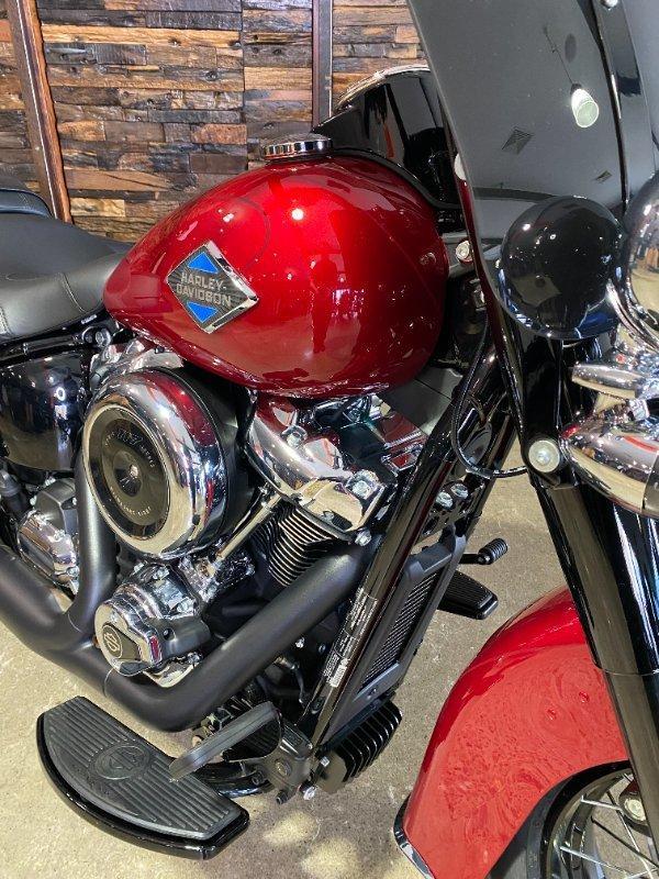 2026 HARLEY-DAVIDSON FLHC HERITAGE CLASSIC (117) CRUISER