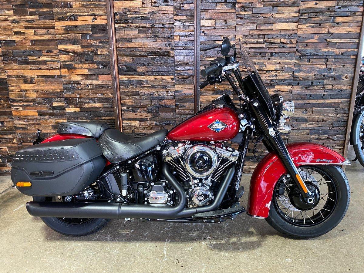 2026 HARLEY-DAVIDSON FLHC HERITAGE CLASSIC (117) CRUISER