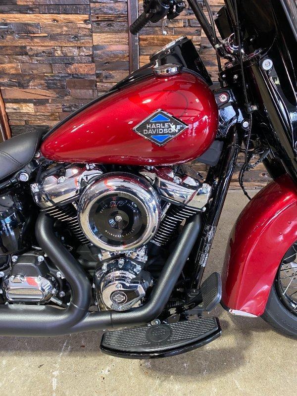 2026 HARLEY-DAVIDSON FLHC HERITAGE CLASSIC (117) CRUISER