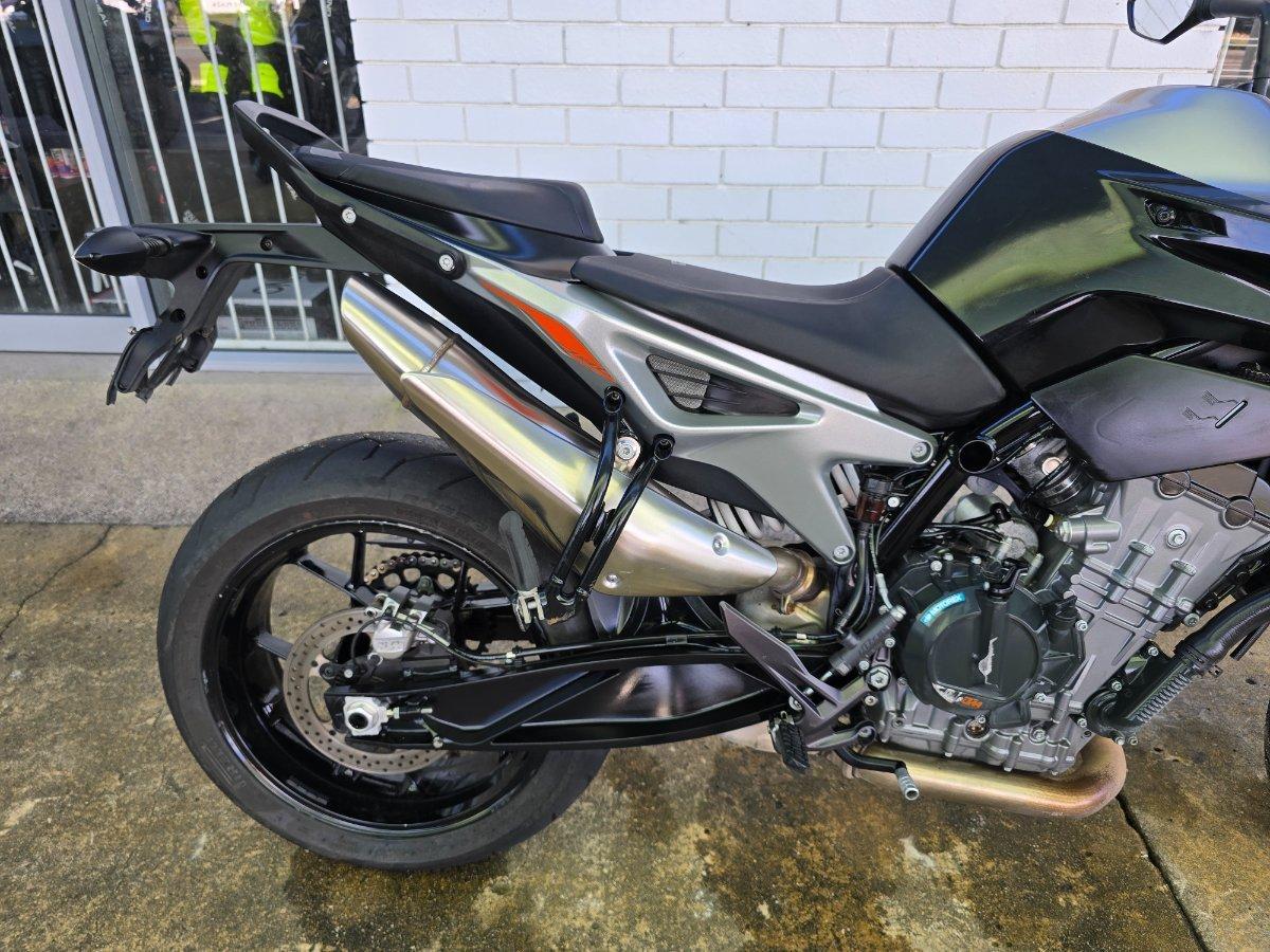 2019 KTM 790 DUKE ROAD