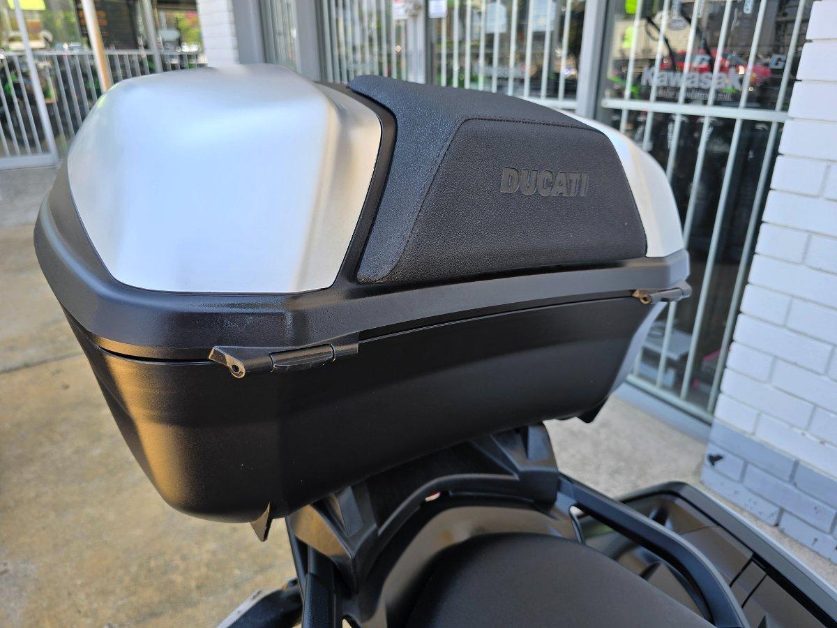 2015 DUCATI MULTISTRADA 1200 S GT ROAD