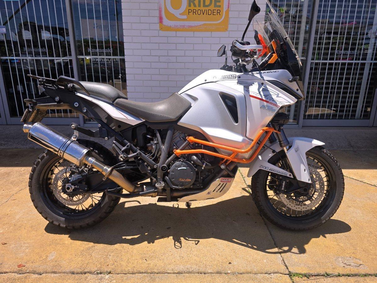 2015 KTM 1290 SUPER ADVENTURE DUAL SPORTS