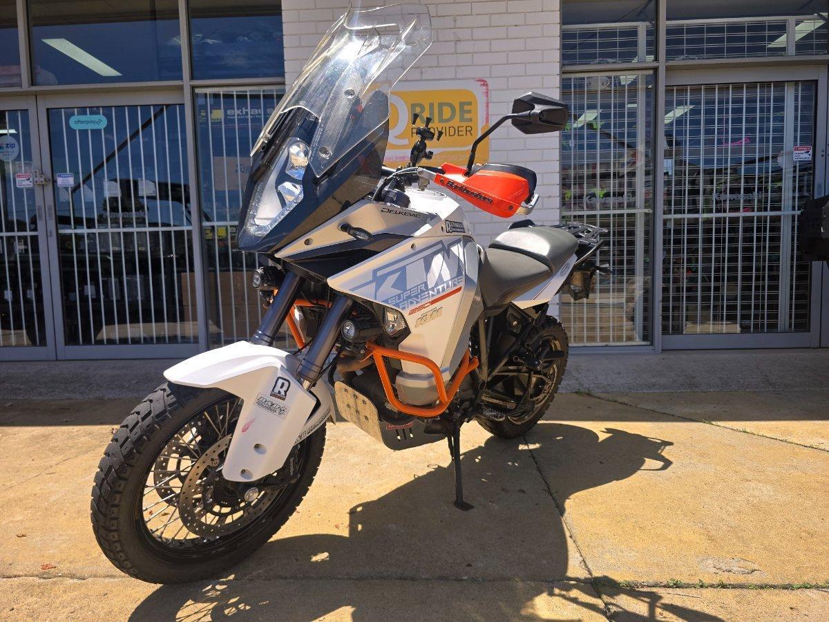 2015 KTM 1290 SUPER ADVENTURE DUAL SPORTS