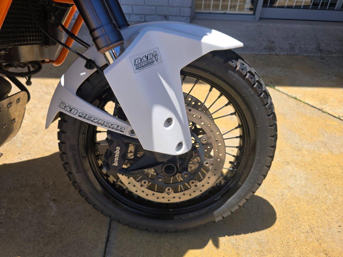 2015 KTM 1290 SUPER ADVENTURE DUAL SPORTS