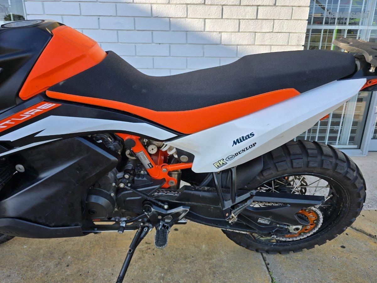 2021 KTM 890 ADVENTURE R DUAL SPORTS