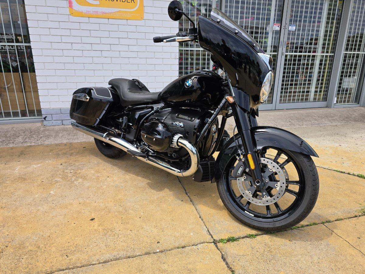 2022 BMW R18 B DELUXE CRUISER